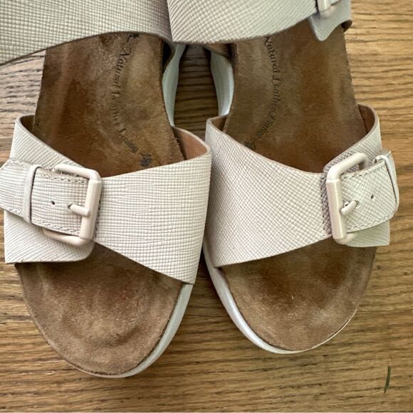 Sofft Charday Womens Wedge Sandals Beige Size 9 M - Picture 2 of 8